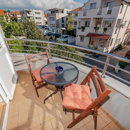 Apartman Romantic Oasis -mediterranean Style Studio *